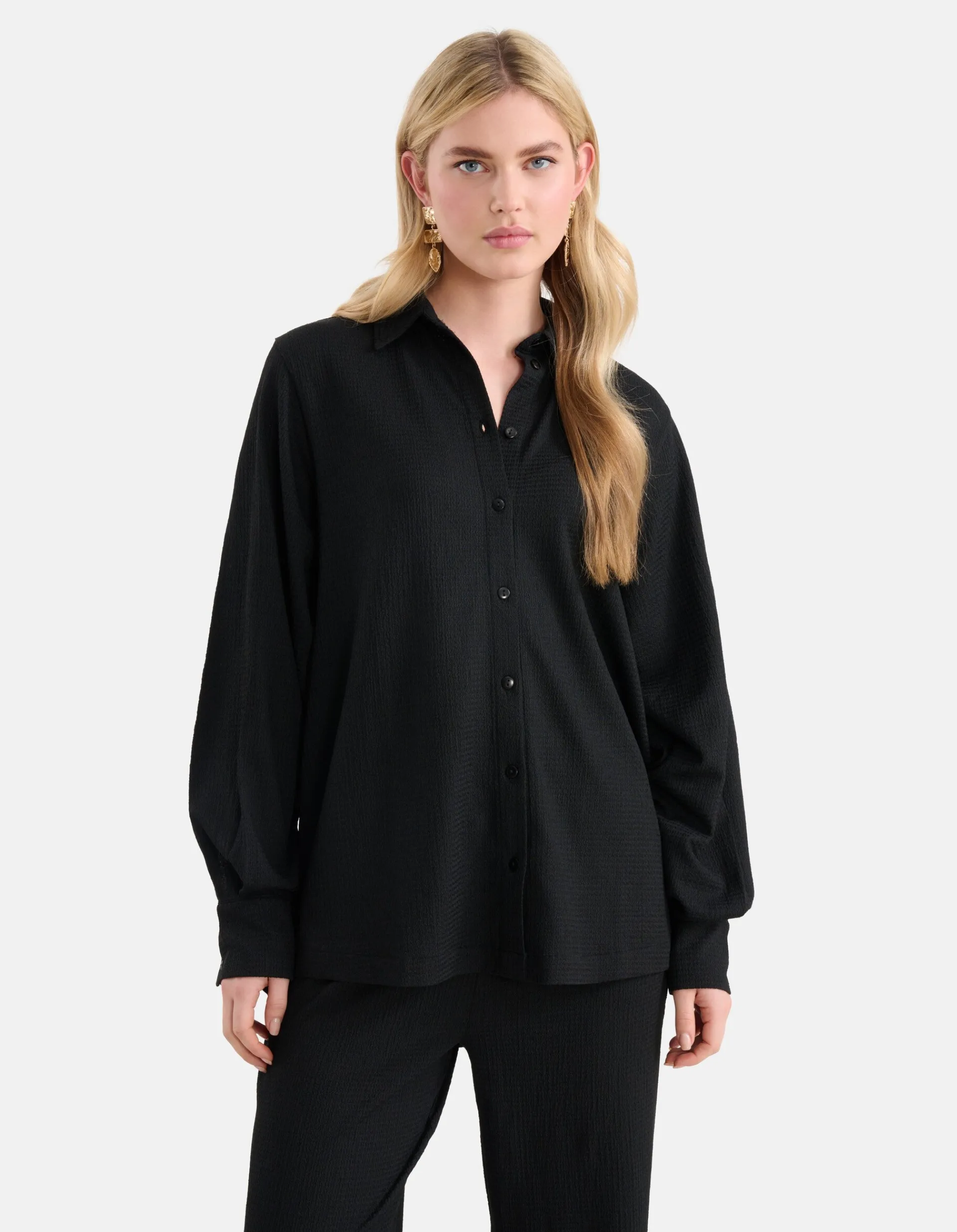 Shoeby Crinkle Blouse Zwart<DAMES Blouses