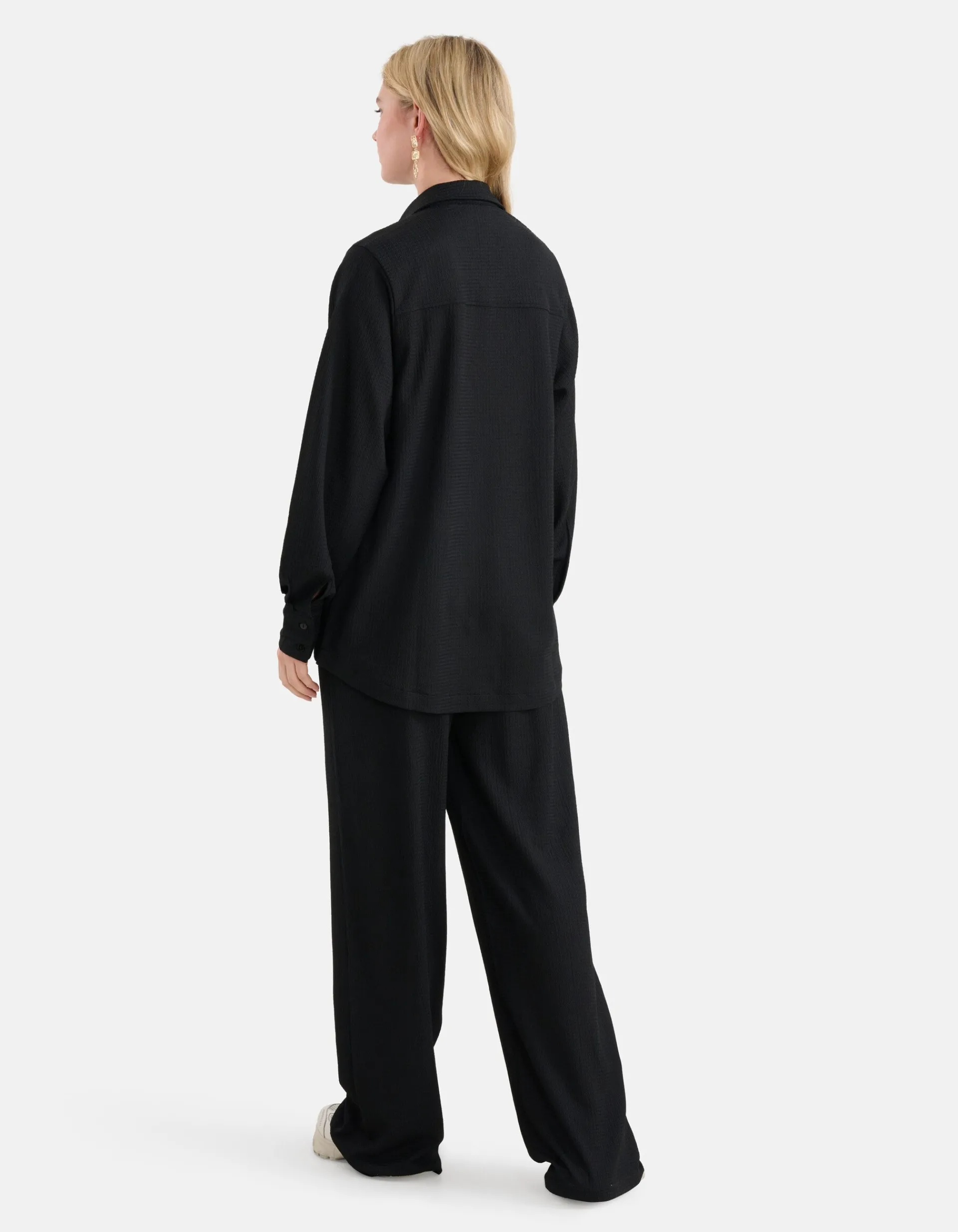 Shoeby Crinkle Blouse Zwart<DAMES Blouses