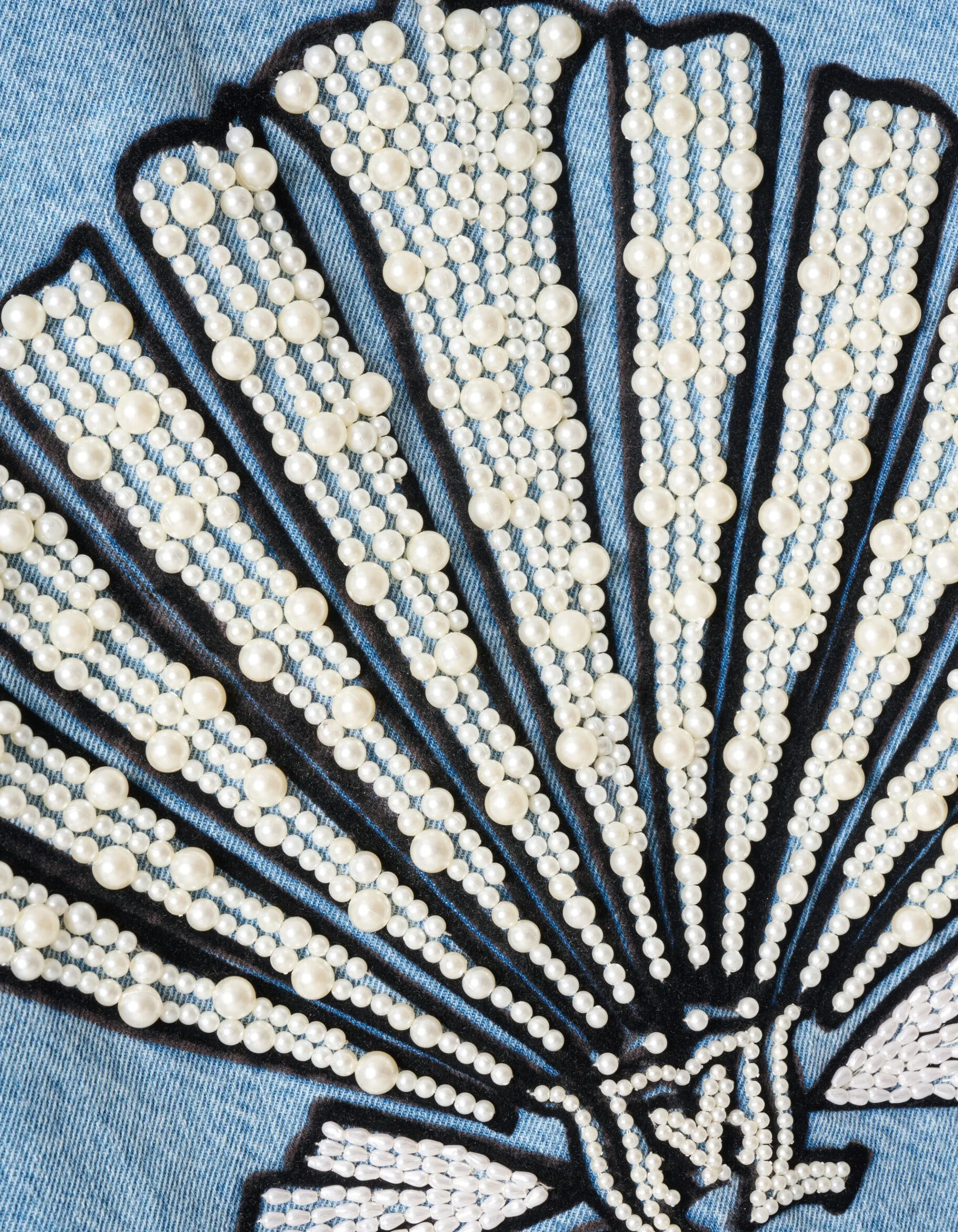 Shoeby Embellished Denim Gilet By Lizzy<DAMES Gilets