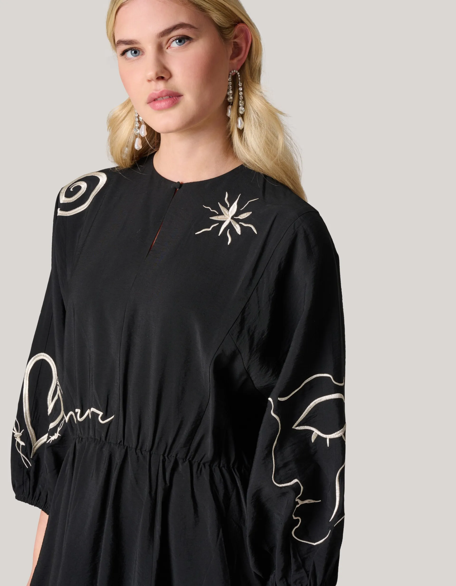 Shoeby Embroidery Mini Jurk Zwart<DAMES Jurken