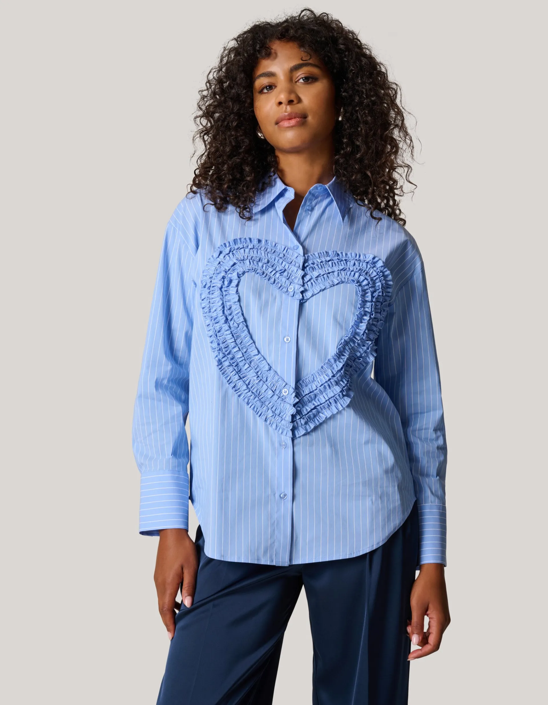 Shoeby Heart Ruffle Blouse Blauw<DAMES Blouses