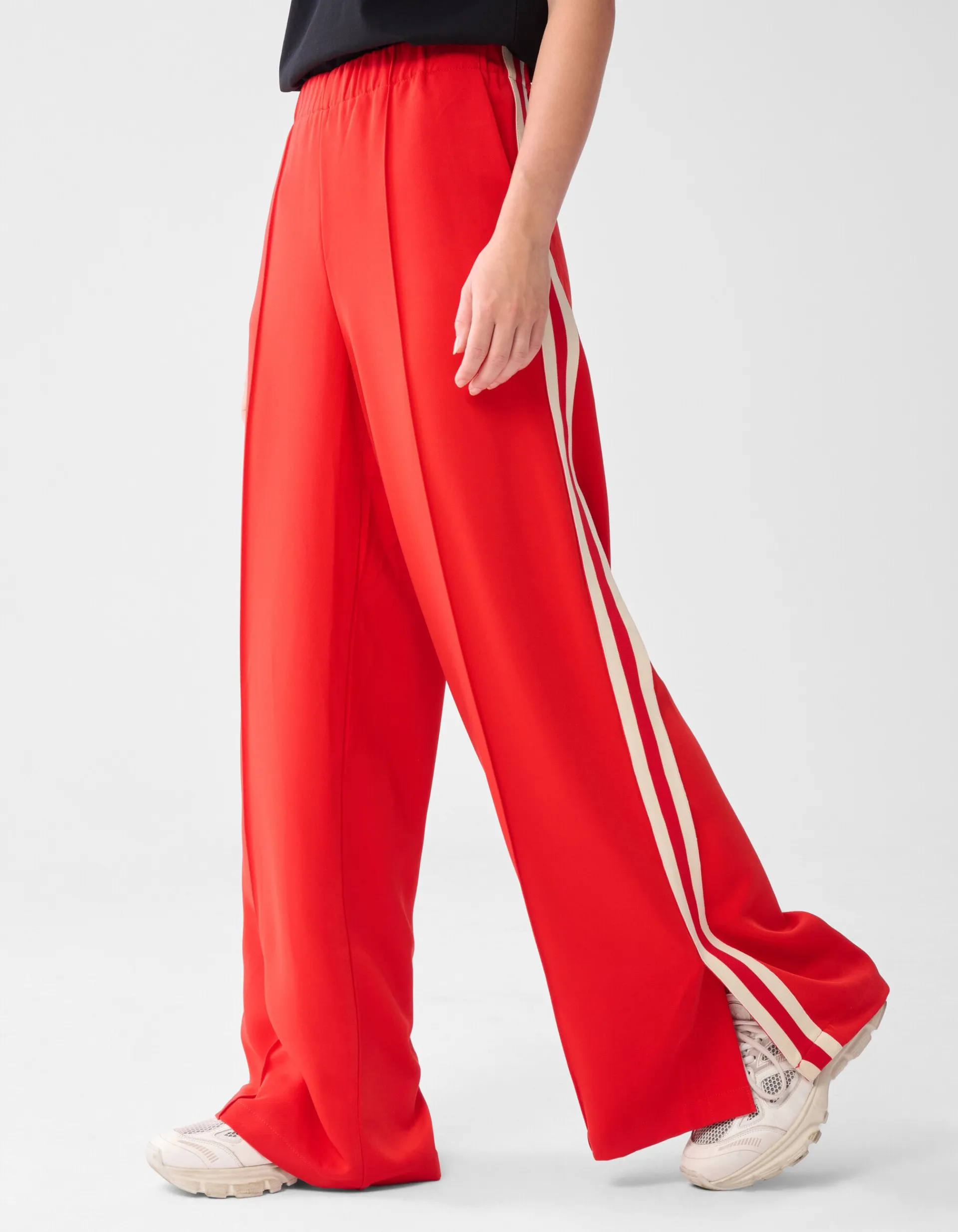 Shoeby Side Stripe Broek Rood<DAMES Broeken