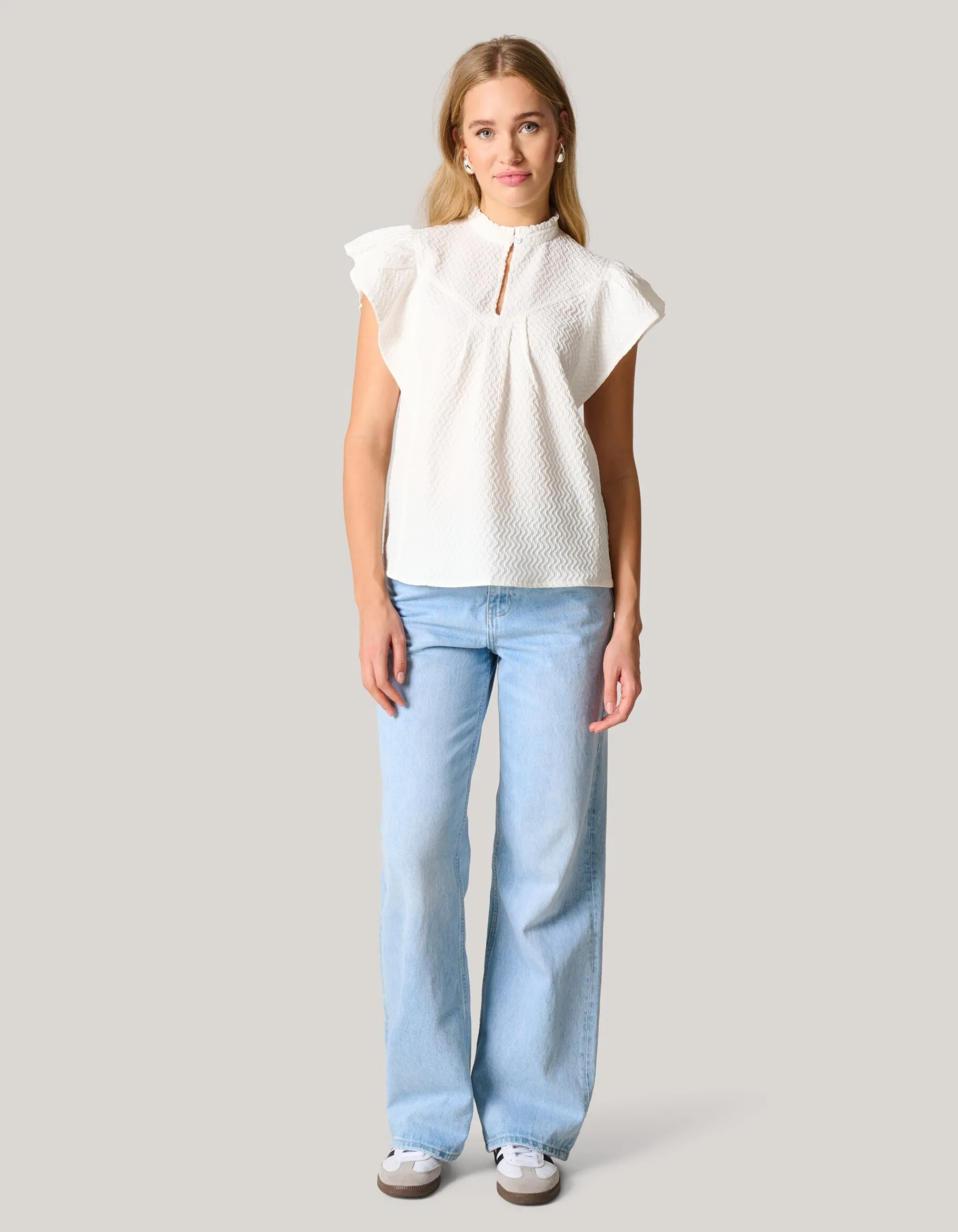 Shoeby Structuur Ruffle Top Wit<DAMES Tops
