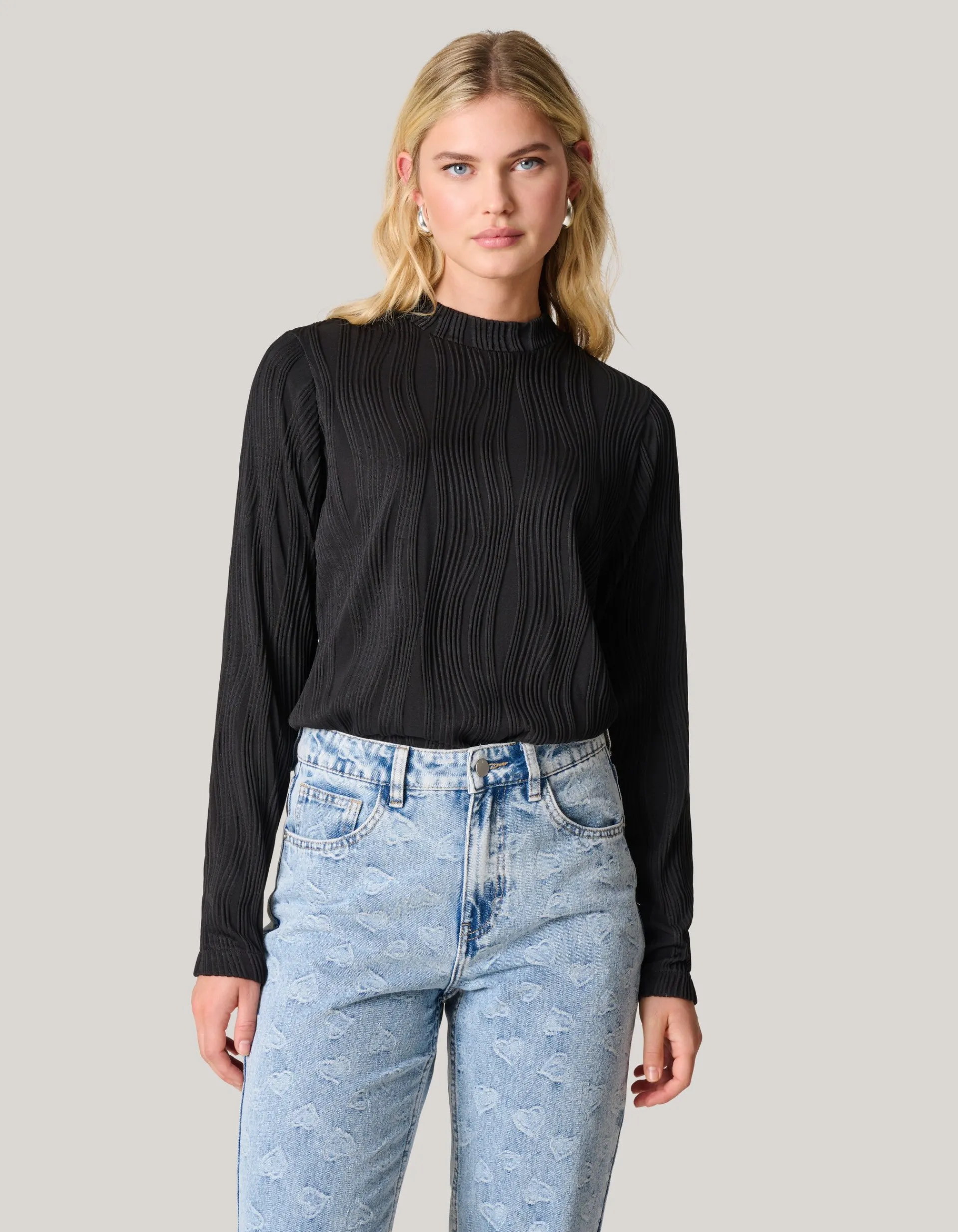 Shoeby Swirl Crinkle Top Zwart<DAMES Tops
