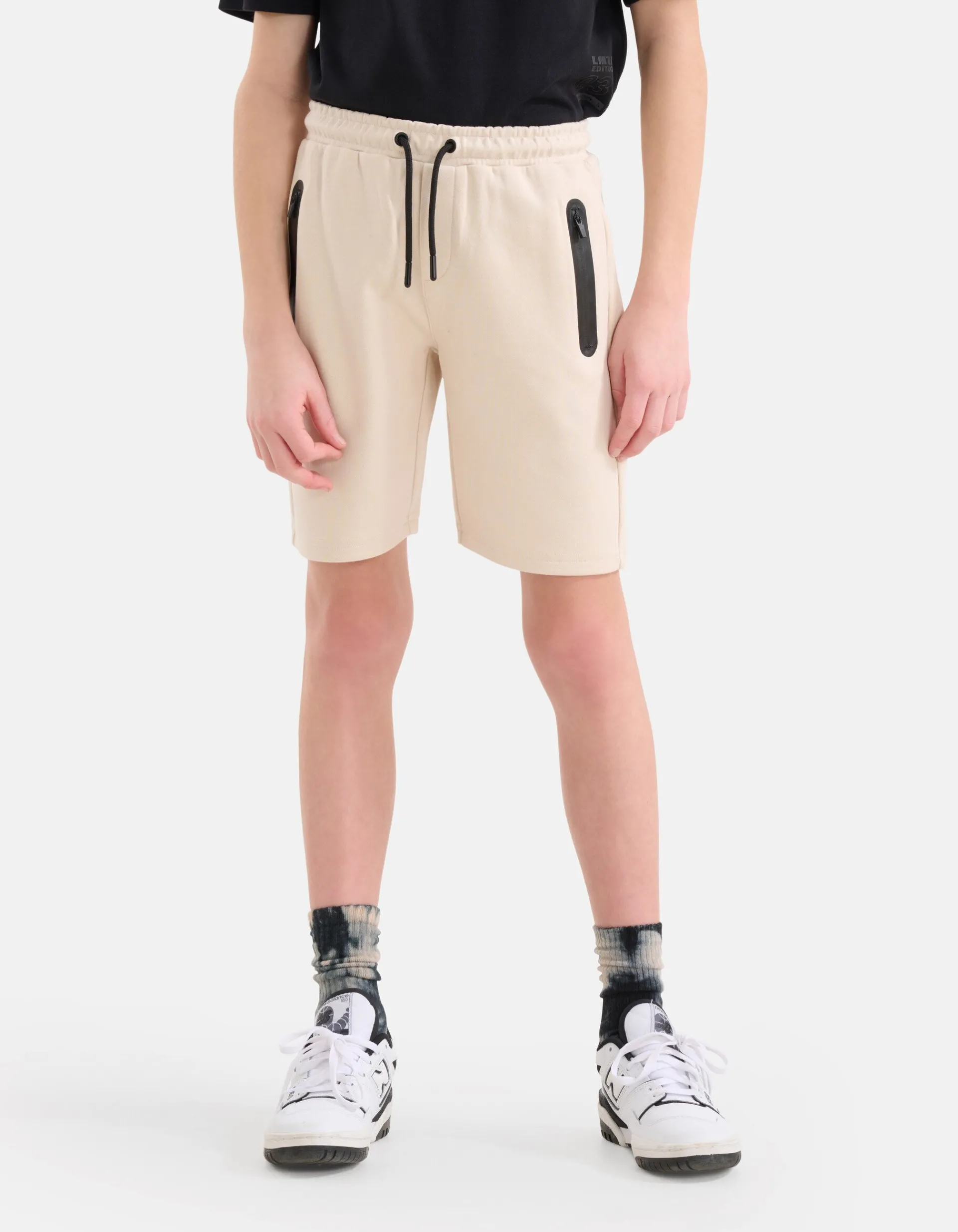 Shoeby Tech Short Zand< Shorts