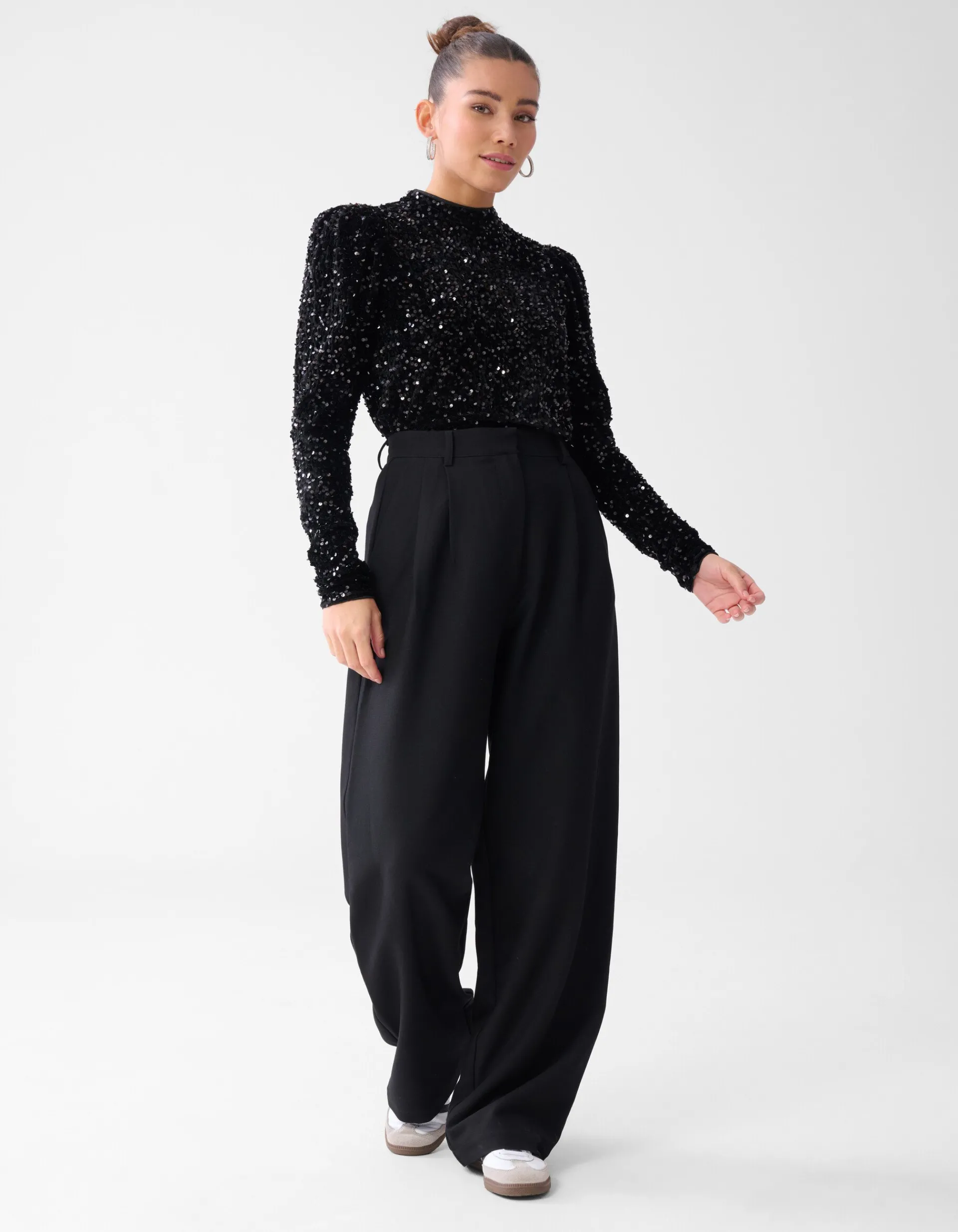 Shoeby Velvet Pailletten Top Zwart<DAMES Tops