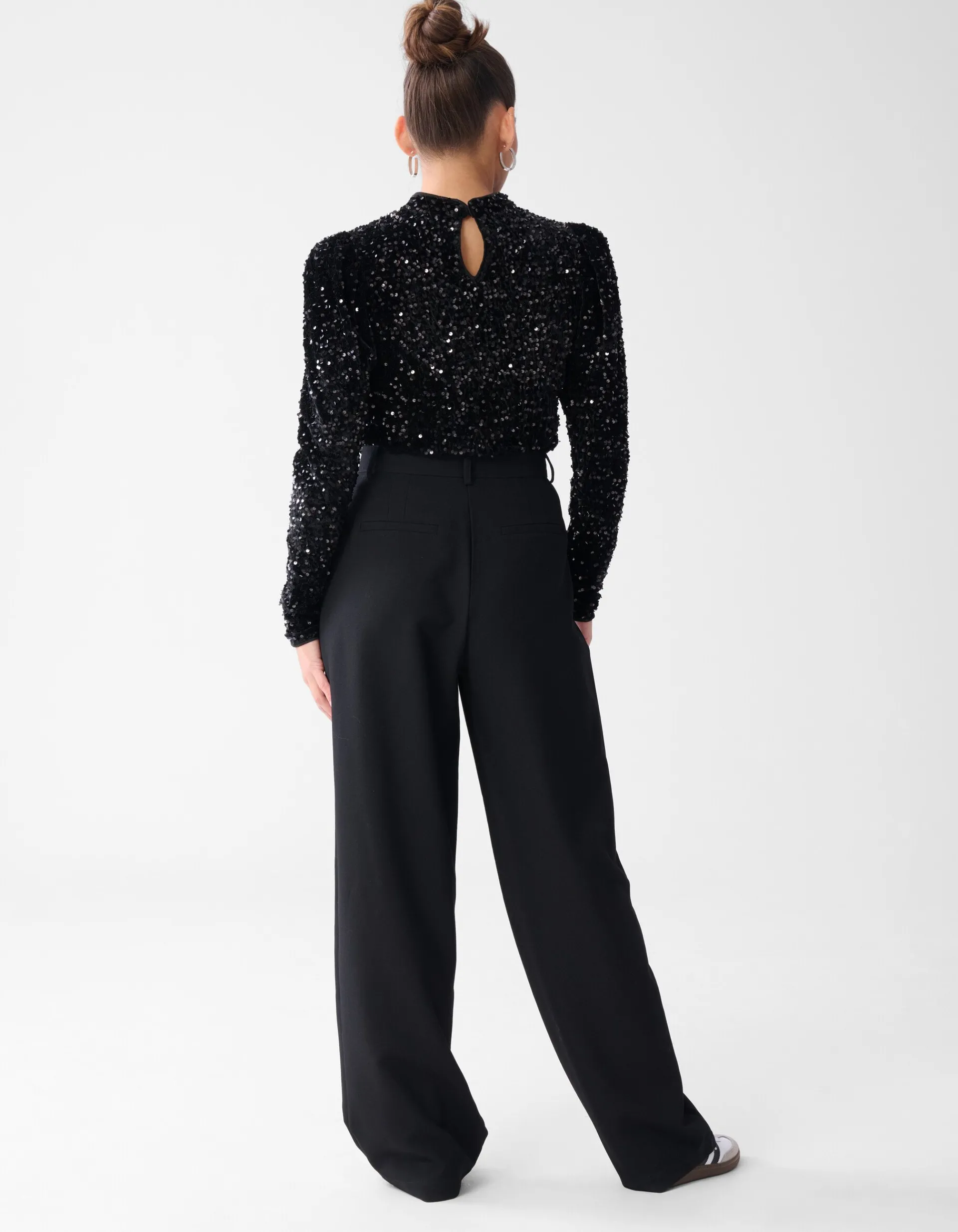 Shoeby Velvet Pailletten Top Zwart<DAMES Tops