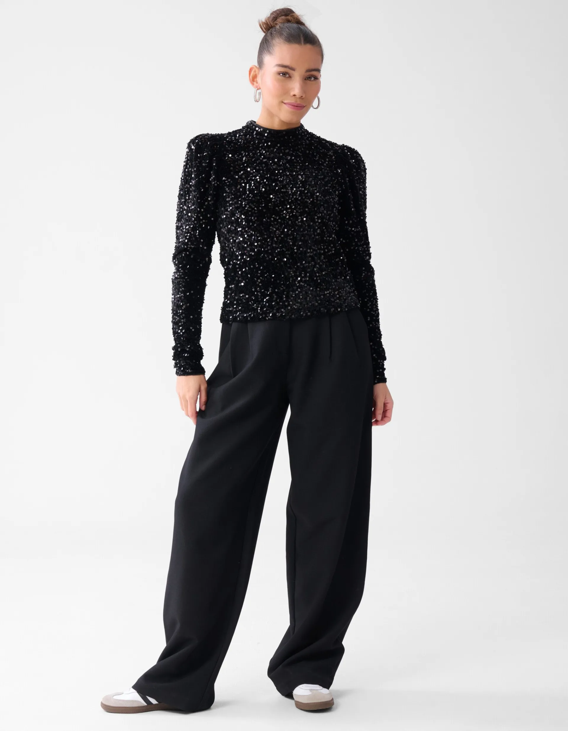 Shoeby Velvet Pailletten Top Zwart<DAMES Tops