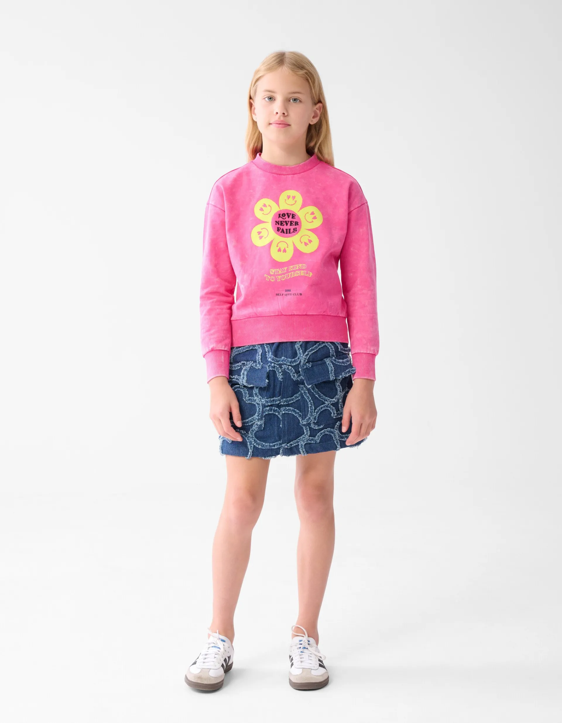 Shoeby Washed Artwork Sweater Roze< Sweaters En Hoodies